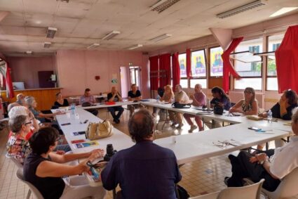 En juin 2025 Les communistes « ne sont pas restés les deux pieds dans le même sabot « 